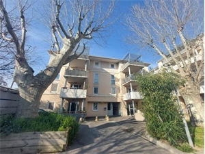 t2 à la vente -   84000  AVIGNON, surface 50 m2 vente t2 - UBI447939869